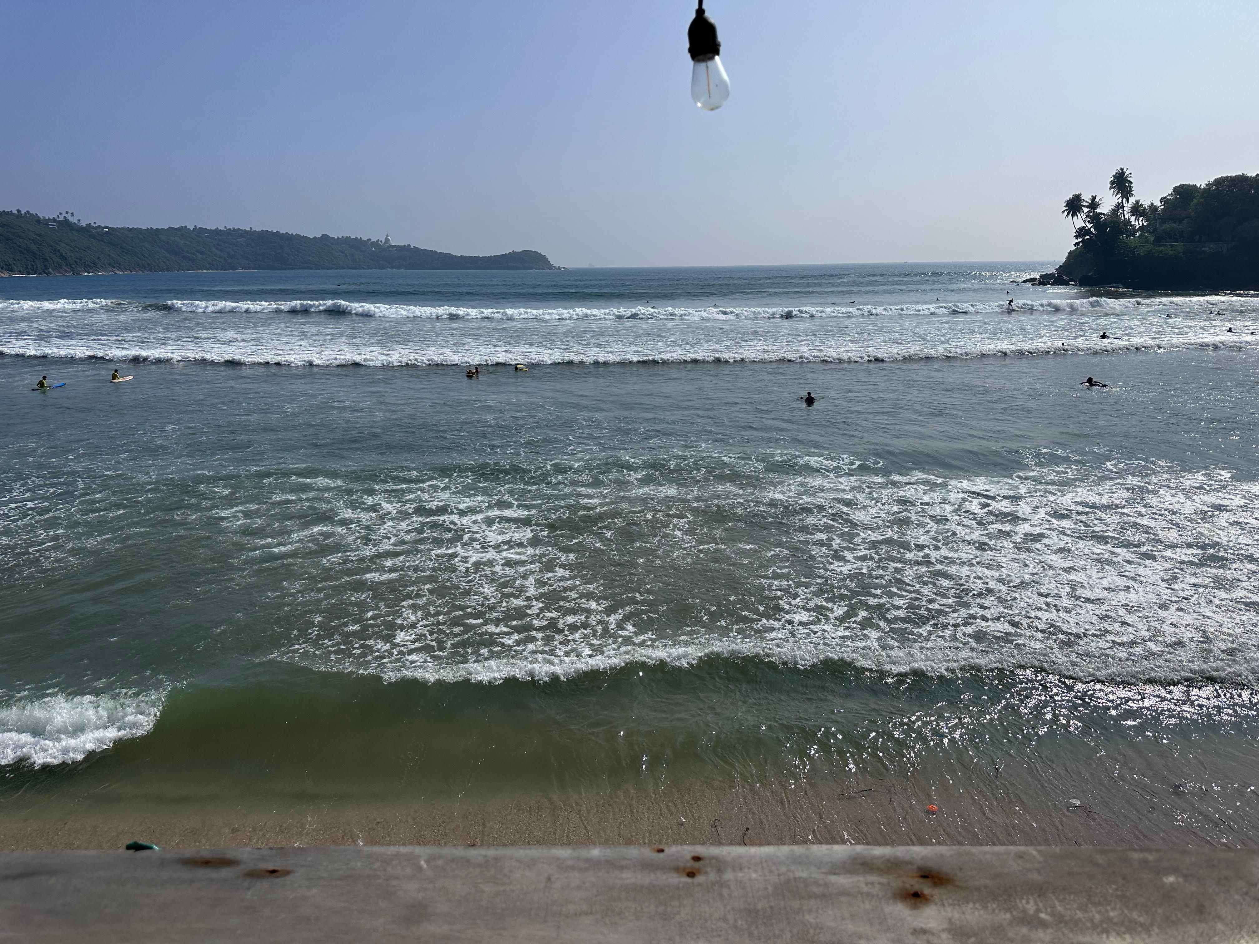 Сёрфинг в Девате: вид на спот